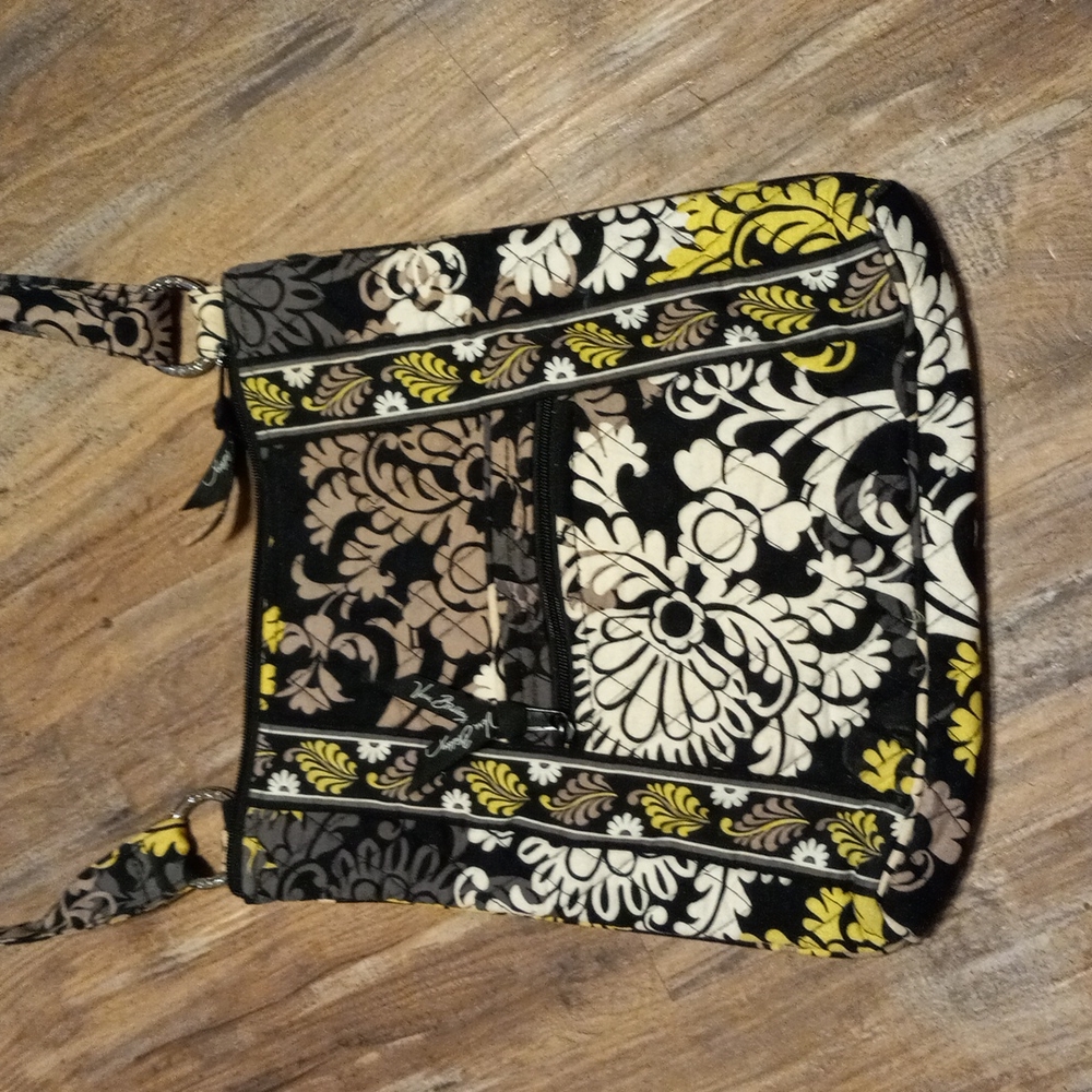 Vera Bradley single zip hipster purse